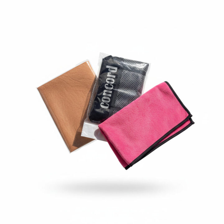 پک دستمال نظافت خودرو به همراه کیسه زباله کنکورد | تمیزکاری کامل کابین و شیشه